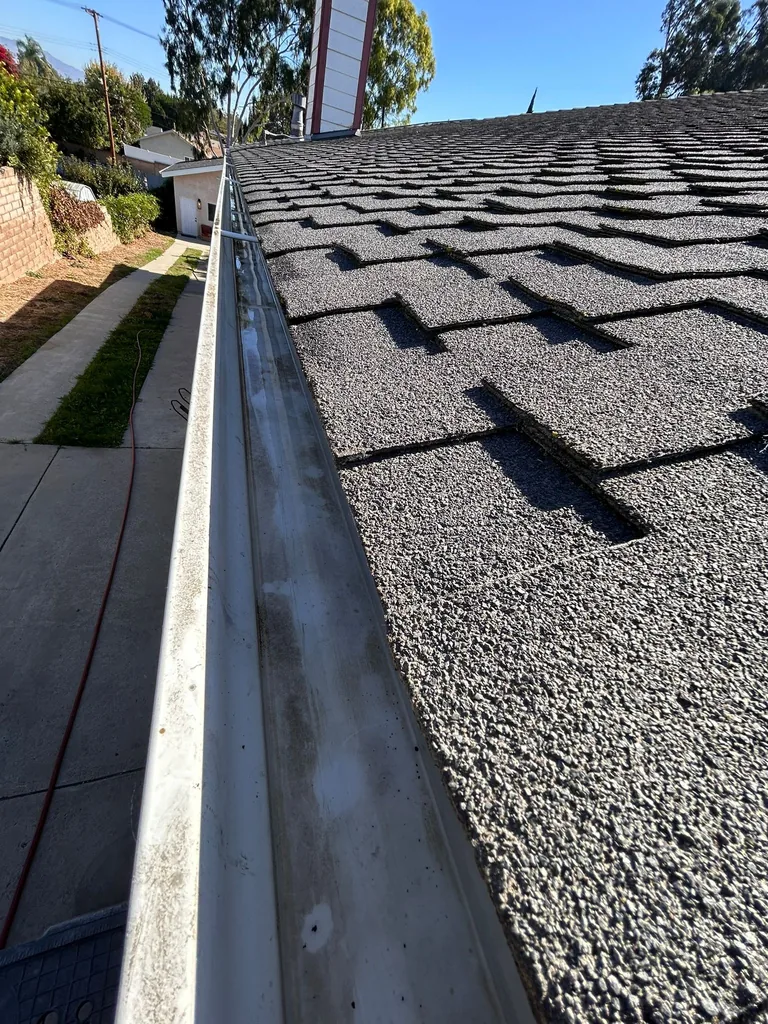 Janitorial Services - Pressure Washing - Gutter cleaning