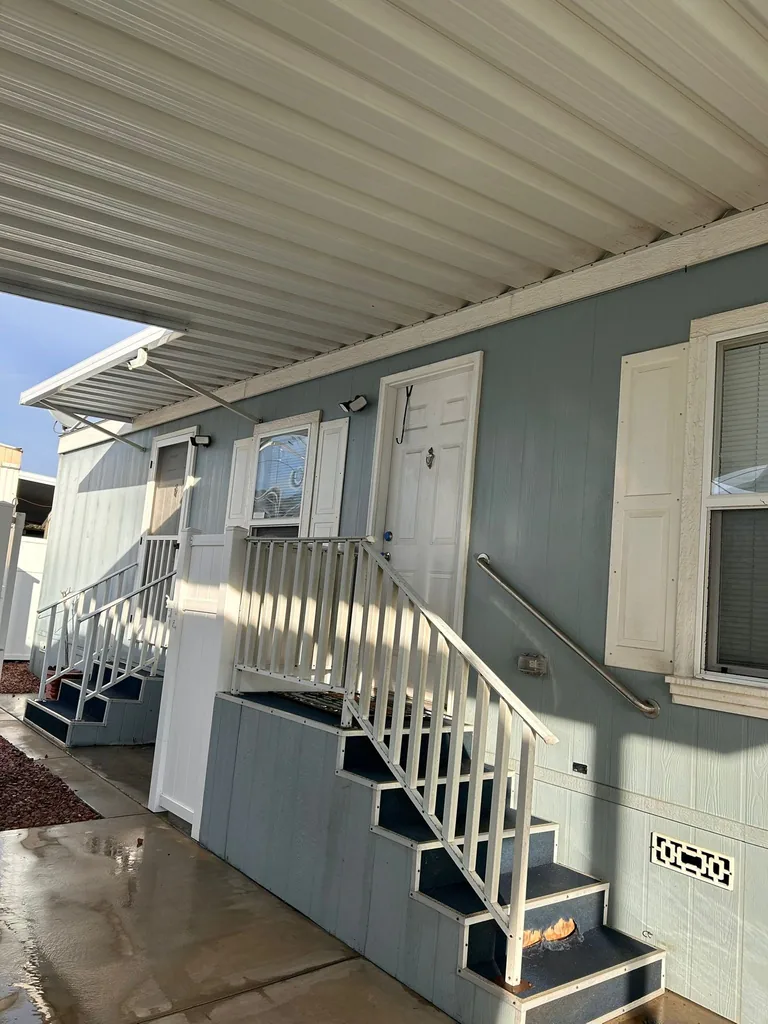 Janitorial Services - Pressure Washing