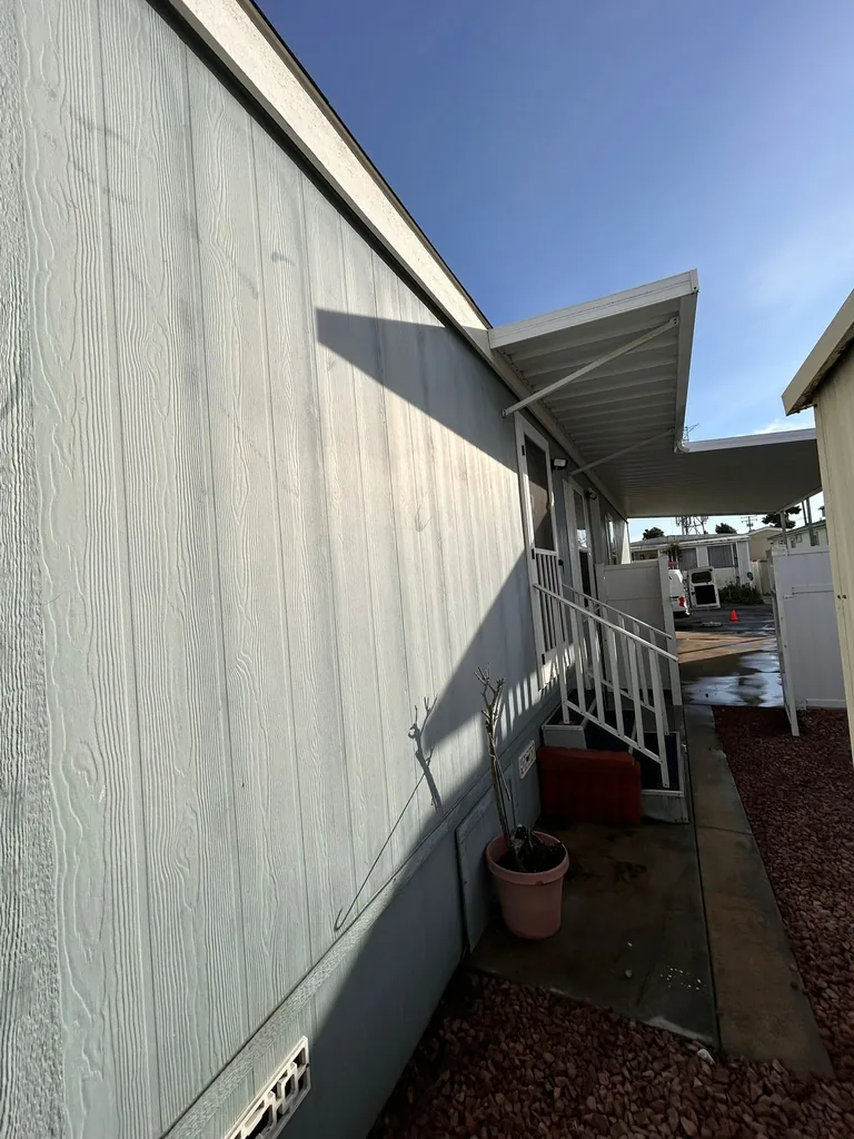 Janitorial Services - Pressure Washing