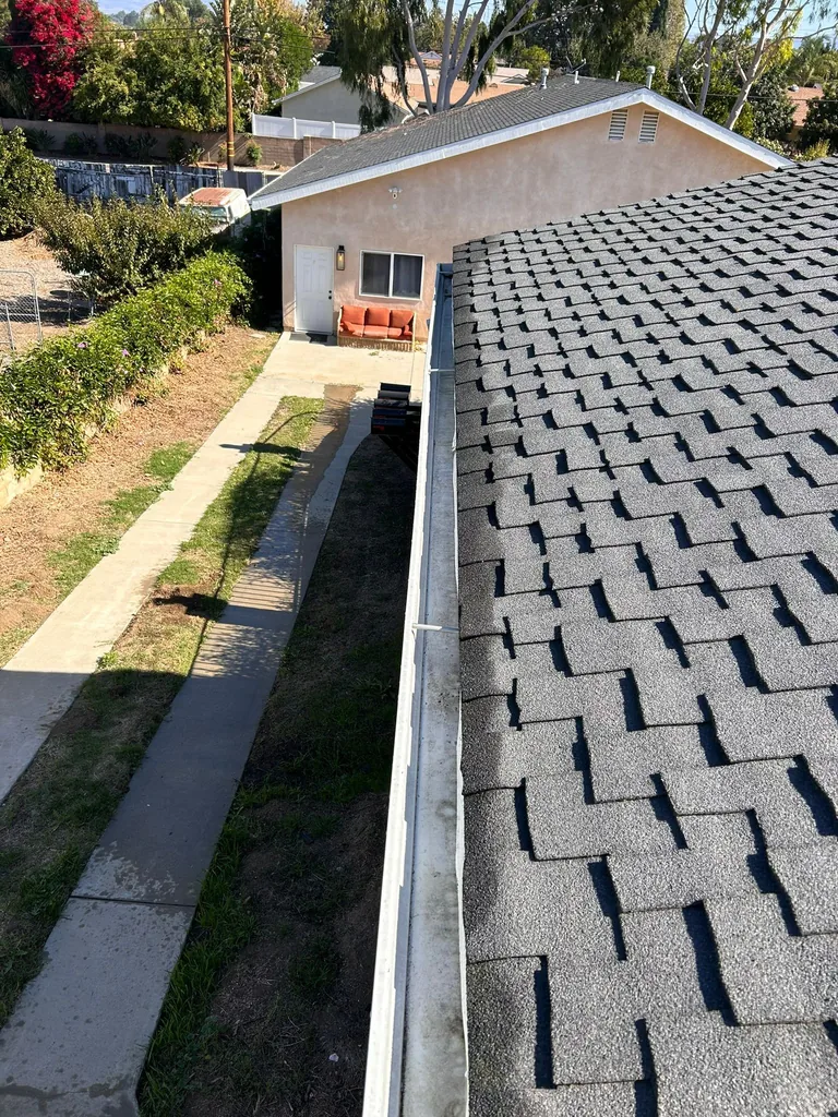 Janitorial Services - Pressure Washing - Gutter cleaning