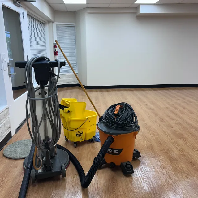 Rivera´s Janitorial Services LLC- Janitorial Services 9