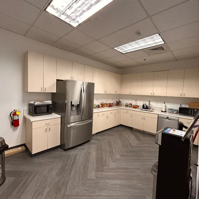 Rivera´s Janitorial Services LLC | Office Cleaning 13